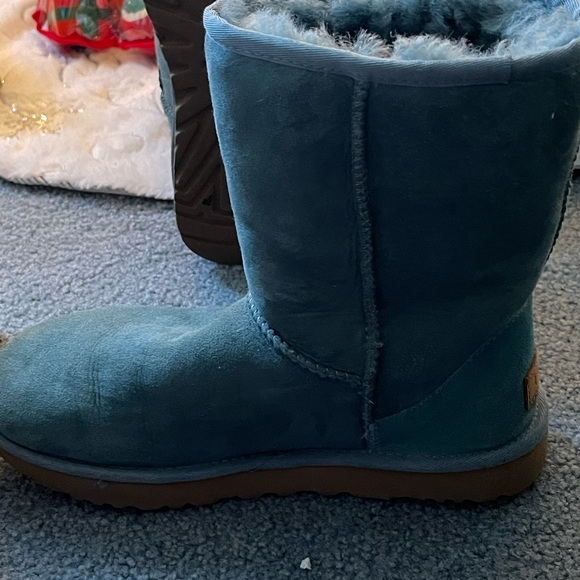 Classic UGG short II size 8 sage brush - Picture 4 of 10